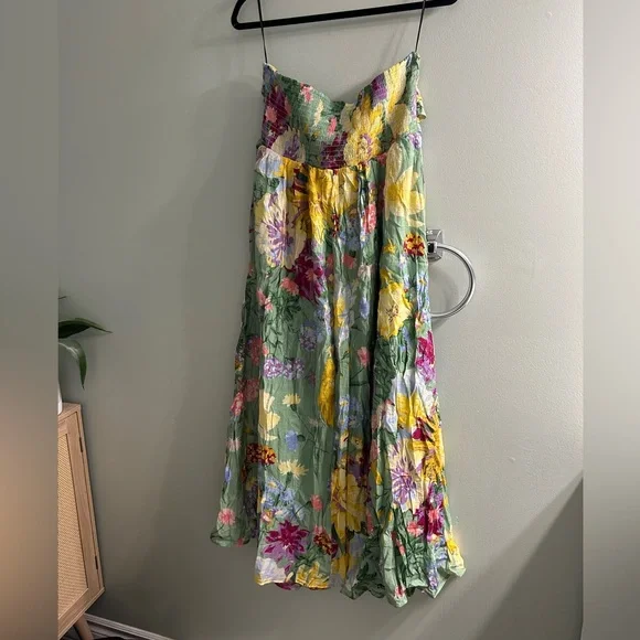 NWT H&M halter cut out floral dress vacation wear - Picture 10 of 10